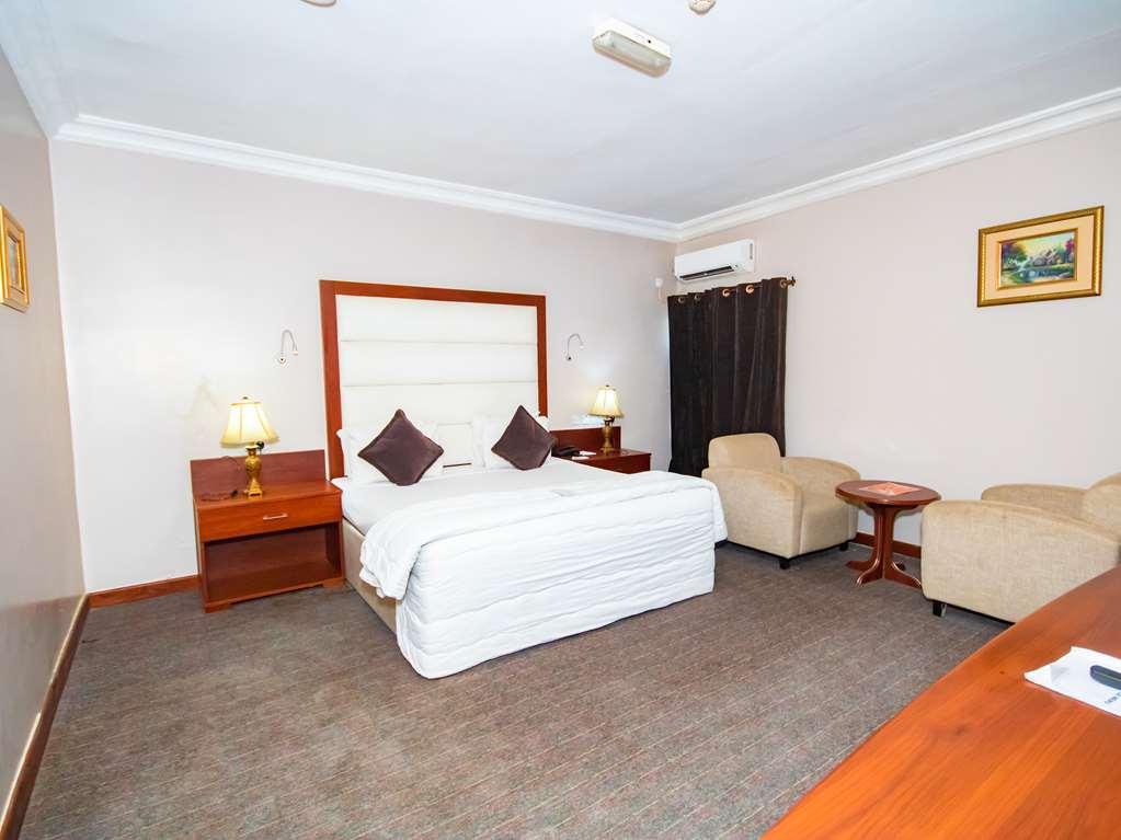Mobushipe Denis Hotel Abuja חדר תמונה