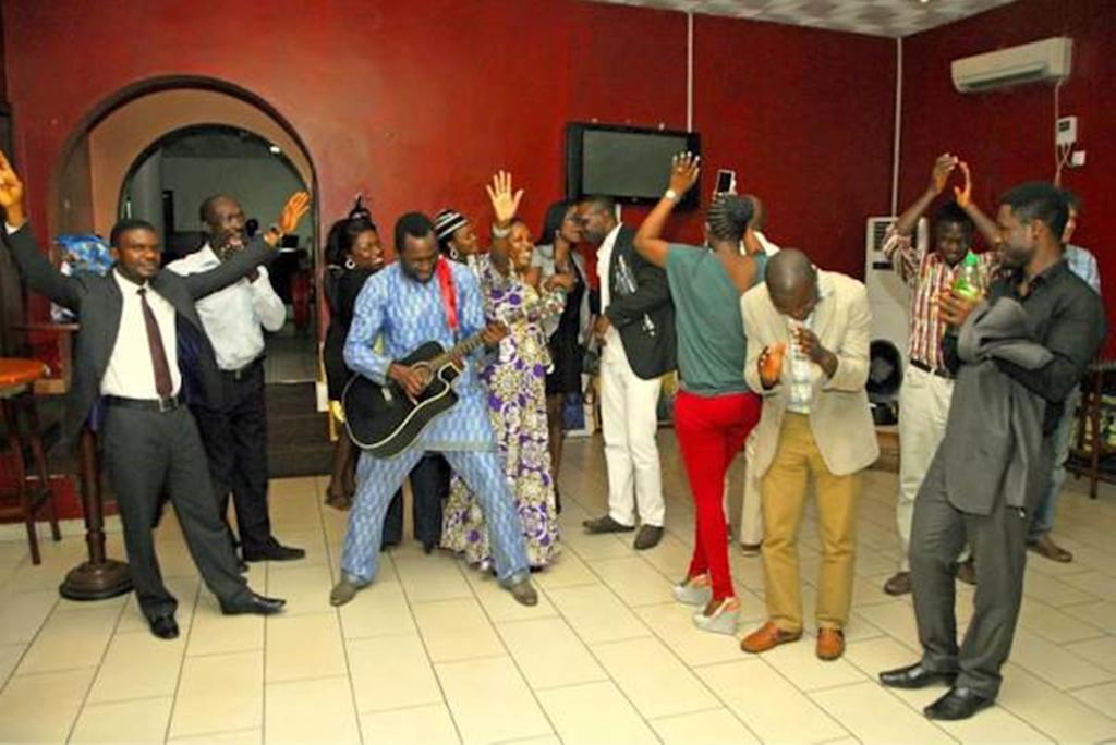 Mobushipe Denis Hotel Abuja מראה חיצוני תמונה