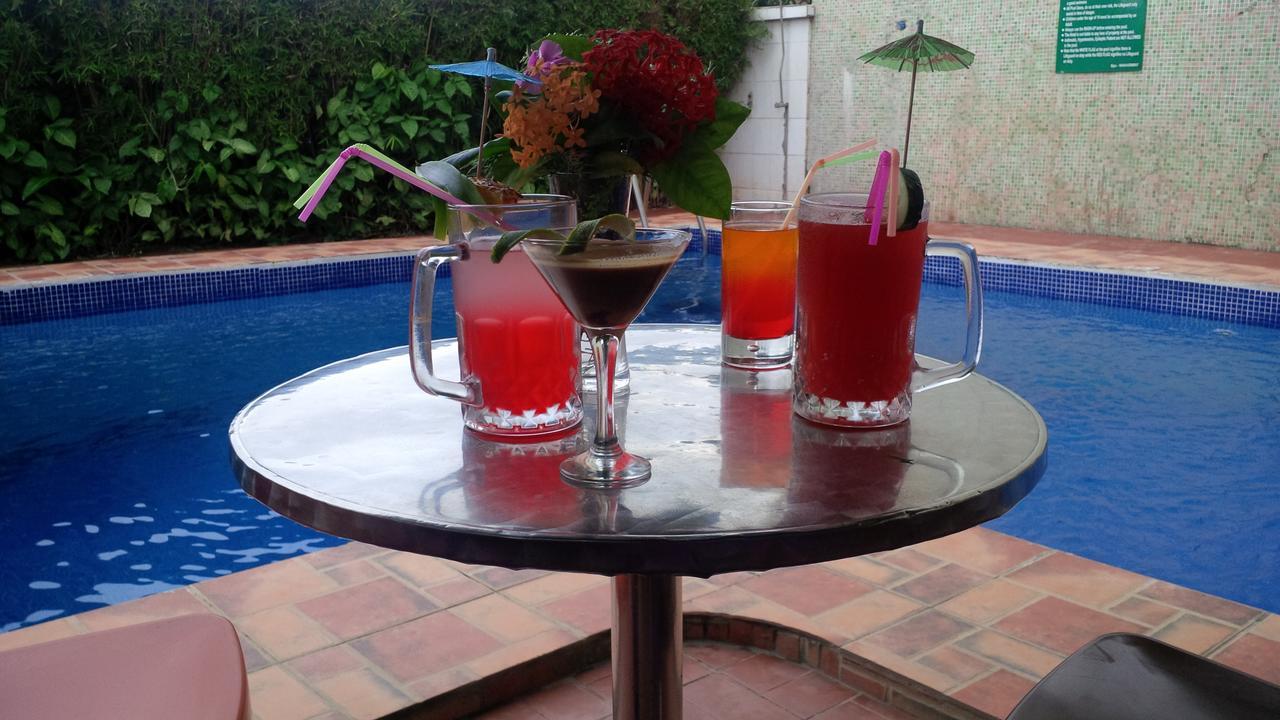 Mobushipe Denis Hotel Abuja מראה חיצוני תמונה