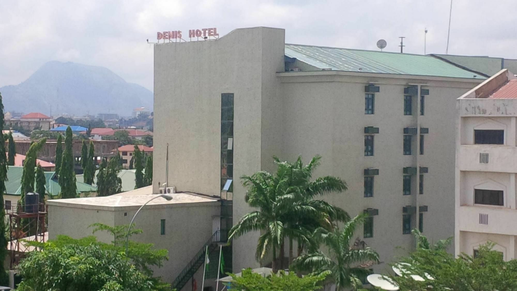 Mobushipe Denis Hotel Abuja מראה חיצוני תמונה